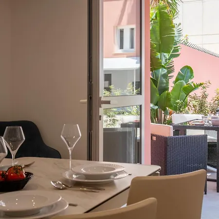 French Riviera Confidential Centre Les Pins Proche Des Plages アパート ジュアン・レ・パン