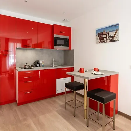 French Riviera Confidential Centre Les Pins Proche Des Plages