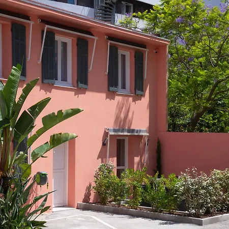 Апартаменти French Riviera Confidential Centre Les Pins Proche Des Plages *